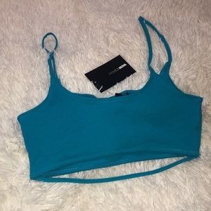 Fashion nova crop top